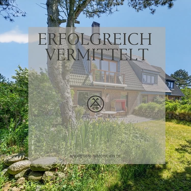 ✨ Just sold ✨ Dieses charmante Reihenendhaus mit eigener Garage in begehrter Lage nahe der Westerländer Wiesen hat einen neuen Eigentümer gefunden .